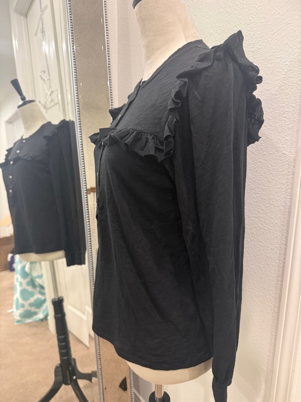 Goldie Black Ruffle Button-Front Blouse - Picture 4 of 6
